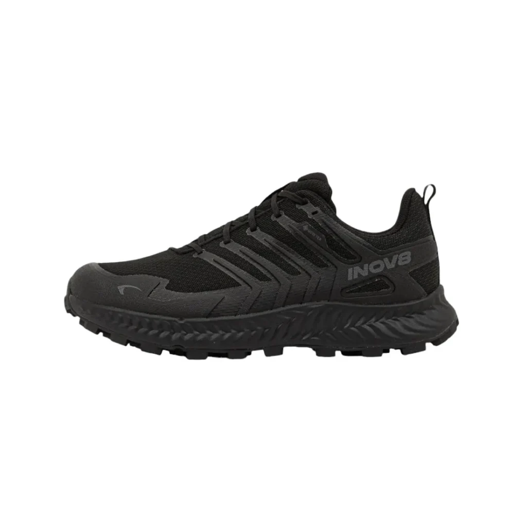 イノヴェイト　inov8 レッド×ブラック　28.0 生まれ変わったINOV8のシューズ – moderate